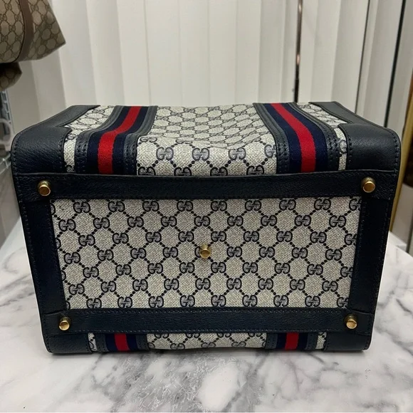 Vintage Gucci | Navy Train Case Luggage Bag - Picture 10 of 17